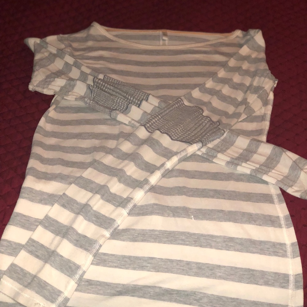 lululemon Athletica top